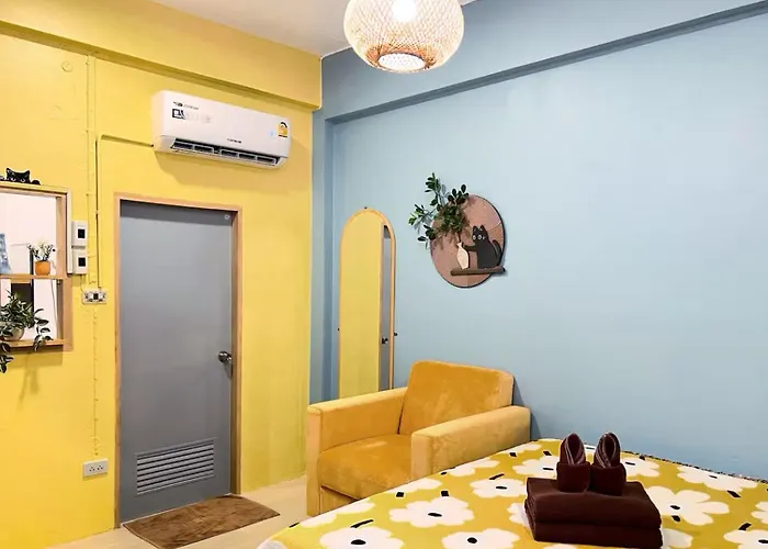 Tiny Cozy - Wat Arun Hostel